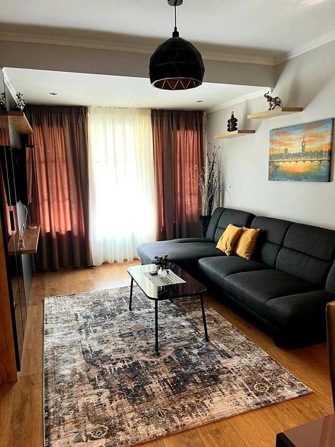 Comfort Home 1 Tirana Exterior photo